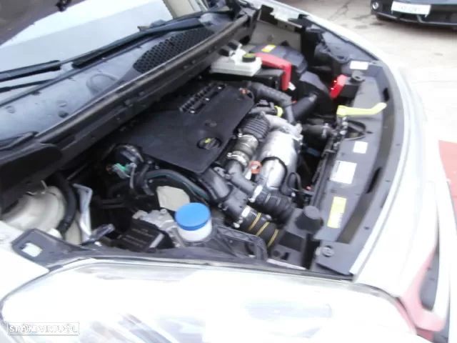 Peugeot Partner 1.6 BlueHDi Confort - 31