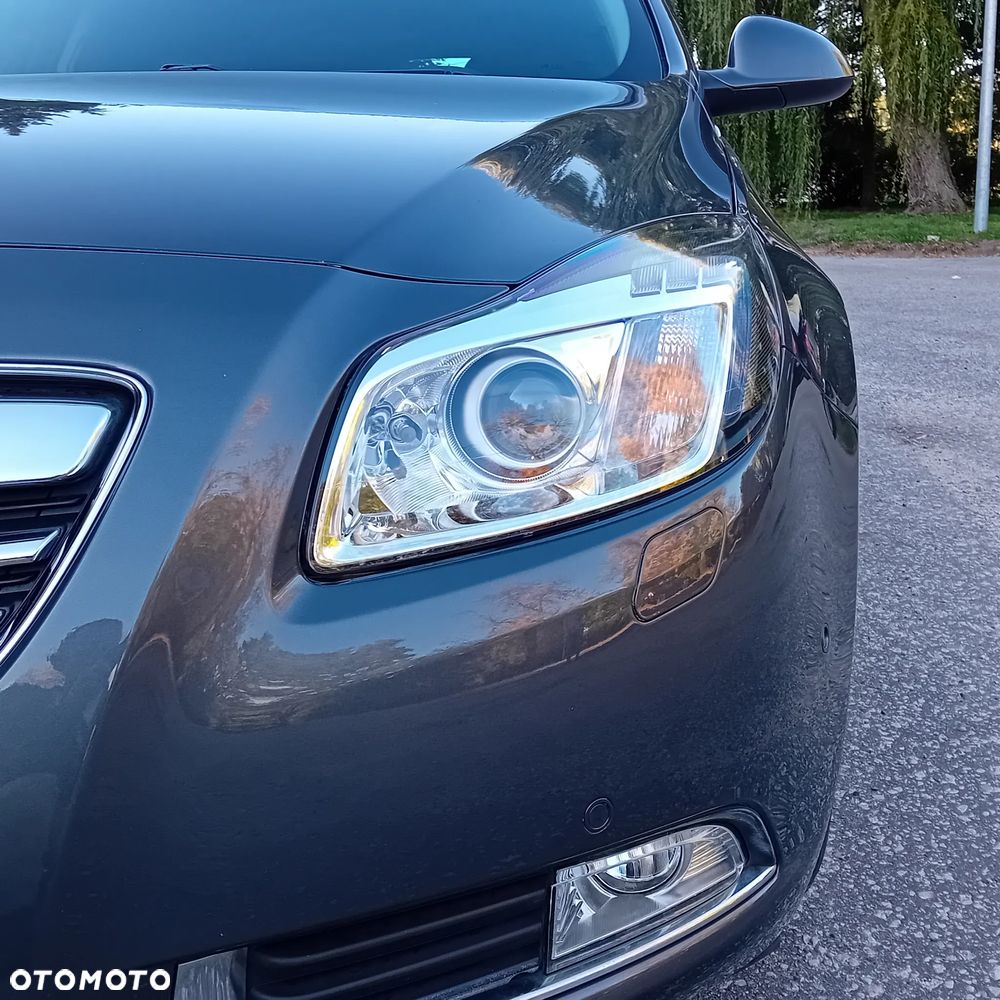 Opel Insignia 2.0 CDTI Cosmo - 11