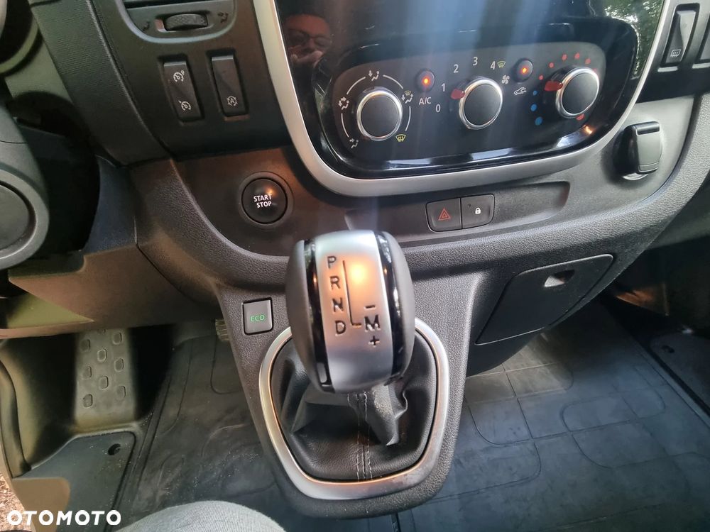 Renault Trafic ENERGY dCi 170 EDC Grand Combi Spaceclass - 24
