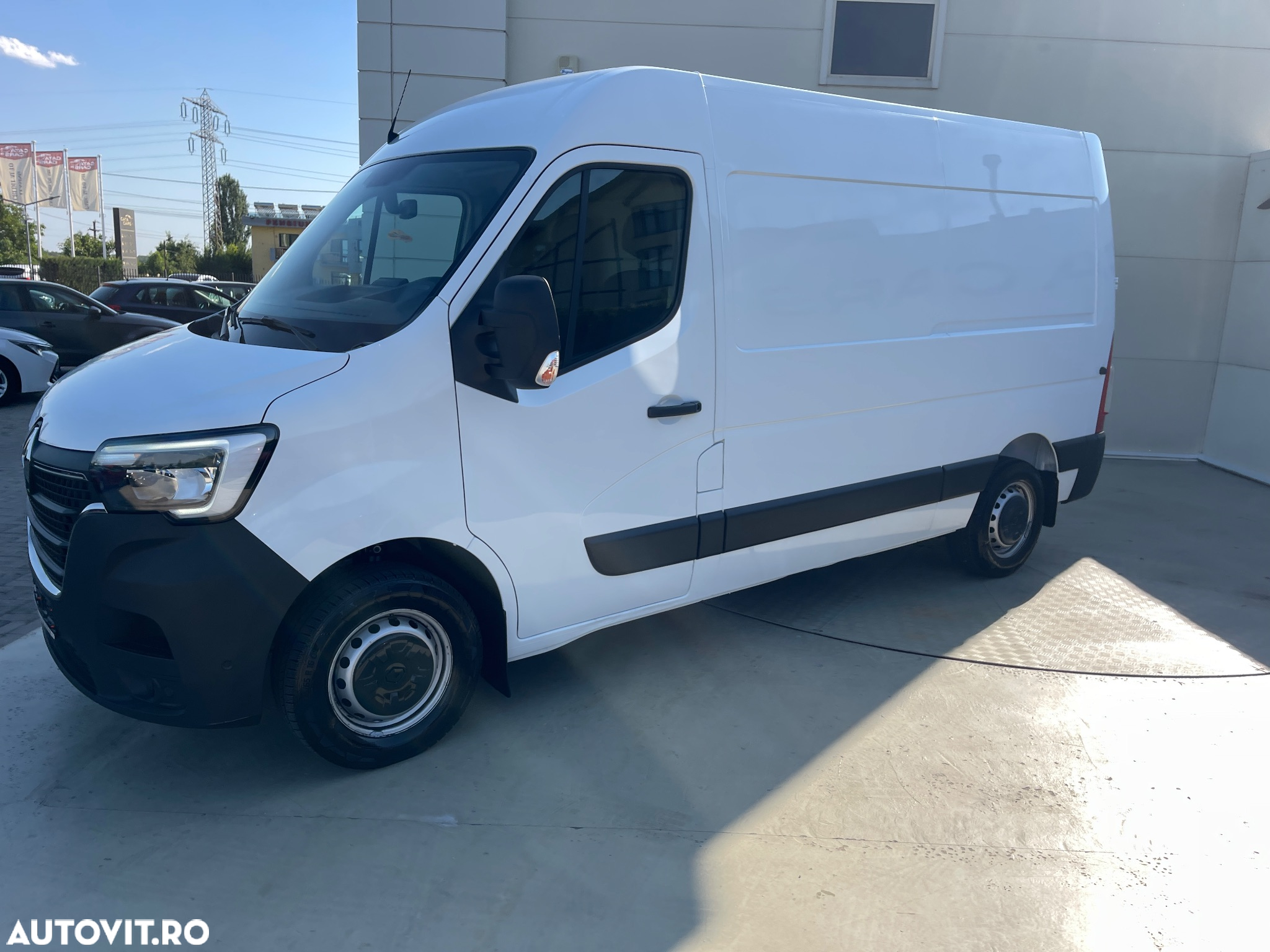 Renault Master  L2H2 DCI130 - 9