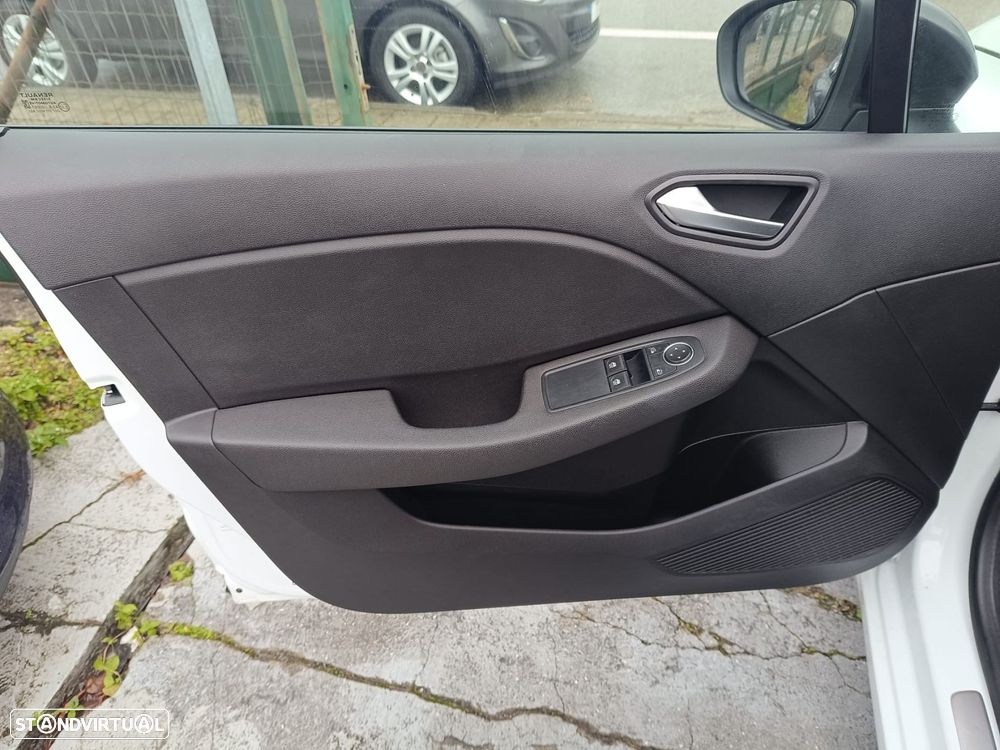 Renault Clio 1.0 TCe Limited Bi-Fuel - 5