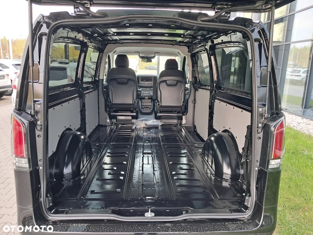Mercedes-Benz Vito 116 CDI 4x4 Furgon PRO Ekstra Long 3430 mm - 12
