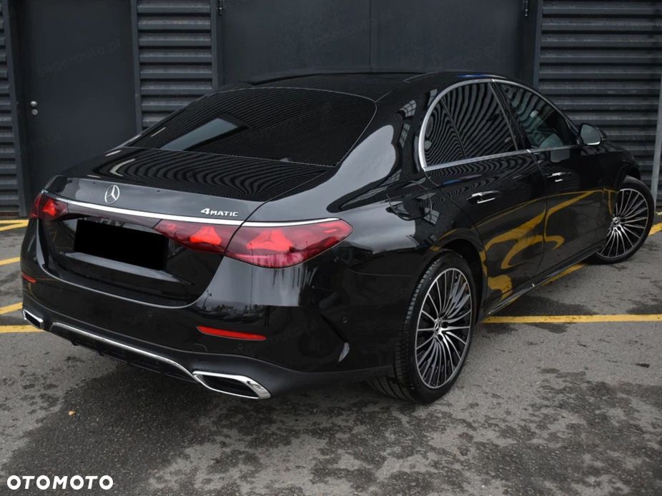 Mercedes-Benz Klasa E 220 d mHEV 4-Matic AMG 9G-Tronic - 5