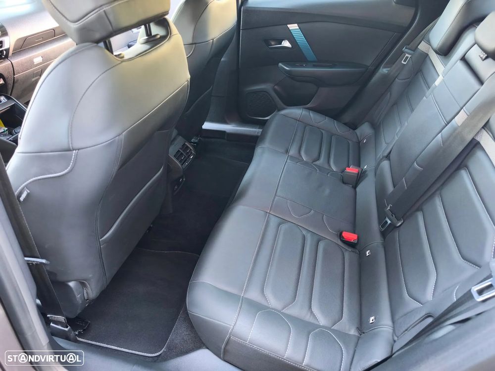 Citroën e-C4 Shine - 11