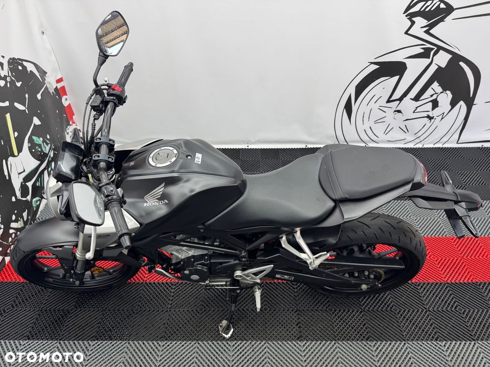 Honda CB - 7