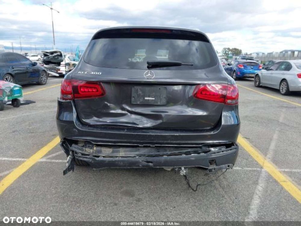 Mercedes-Benz GLC - 5