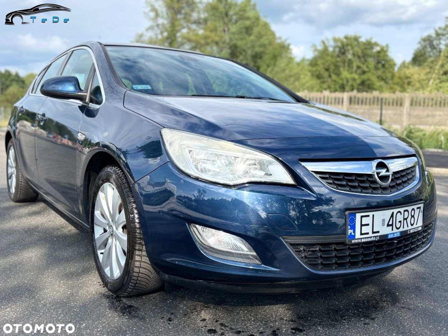 Opel Astra IV 1.6 Cosmo EU6 - 4