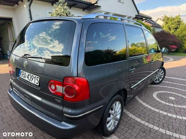 Volkswagen Sharan - 2