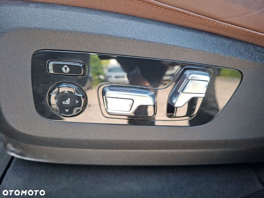 BMW X5 xDrive30d mHEV sport - 24
