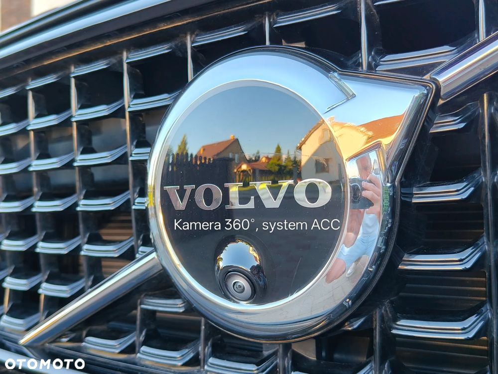 Volvo XC 40 T2 Plus Dark - 11