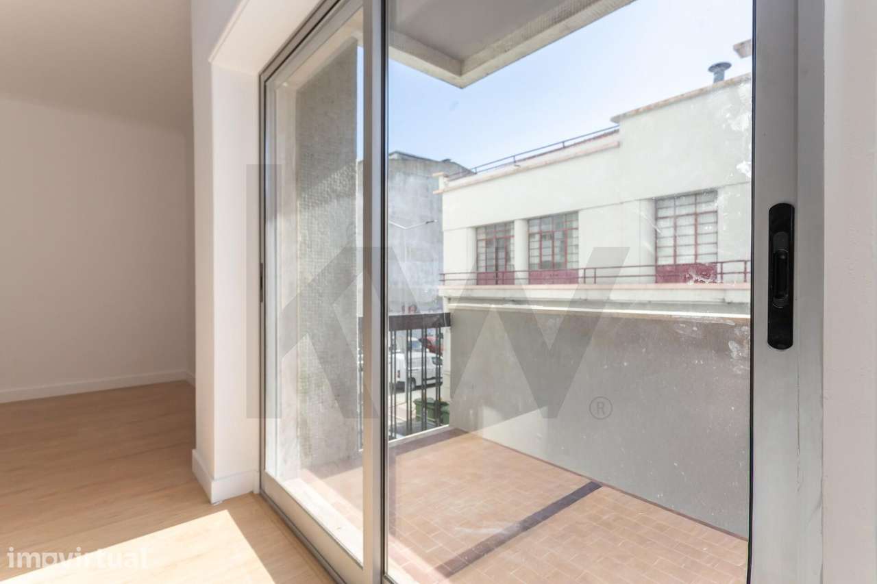 Apartamento T4 transformado em T3 totalmente remodelado na Cova da Pi - Grande imagem: 3/40