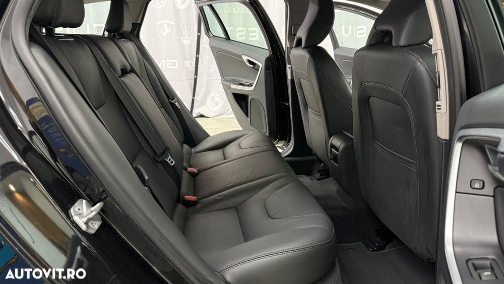 Volvo V60 D3 - 16