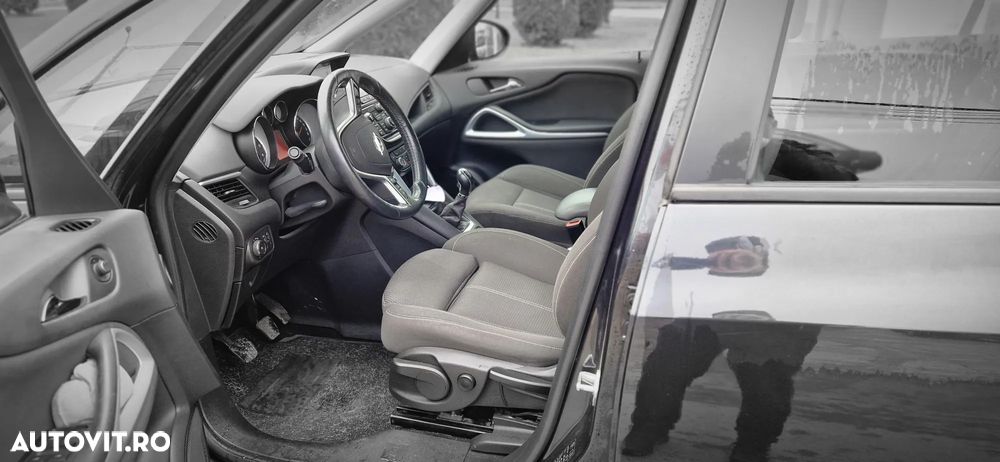 Opel Zafira Tourer 2.0 CDTI ECOFLEX Start/Stop Style - 9