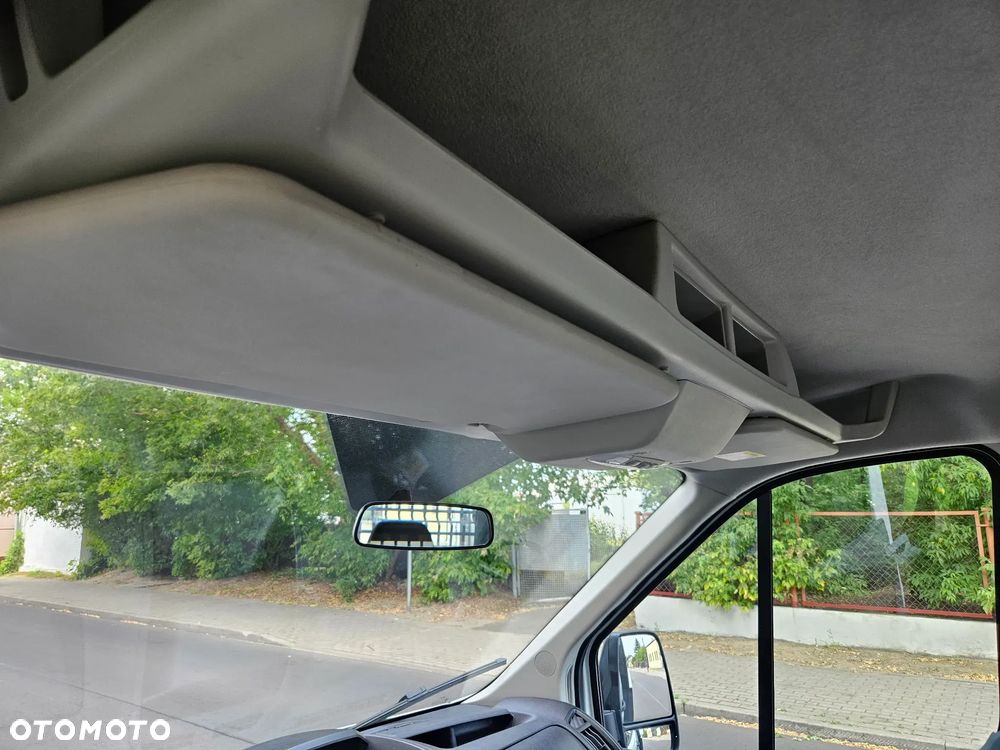 Ford transit - 21