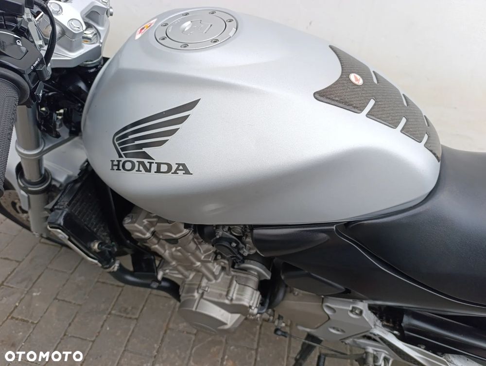 Honda Hornet - 14