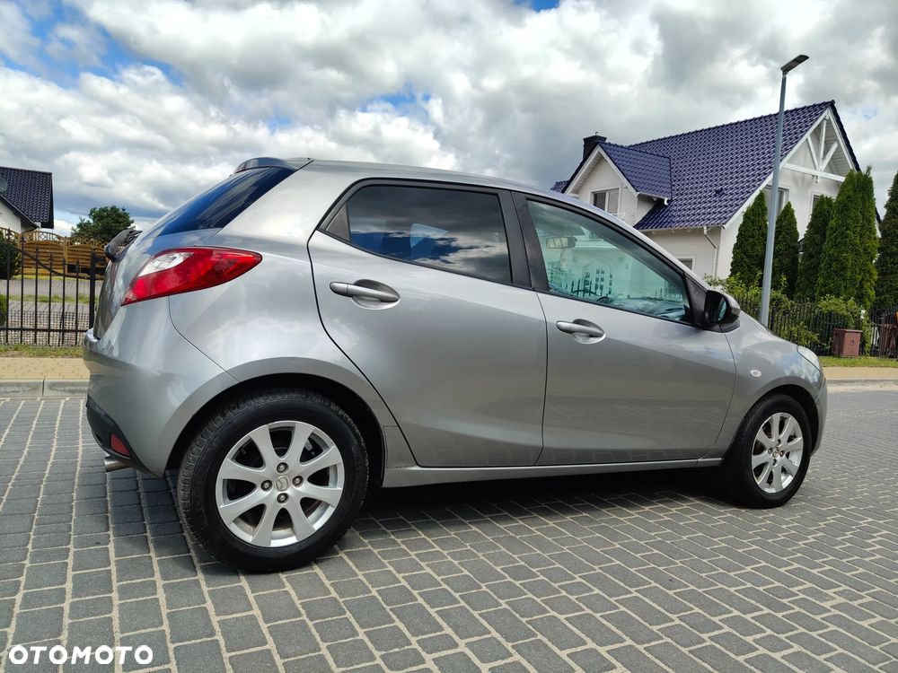 Mazda 2 1.3 MZR Active - 12