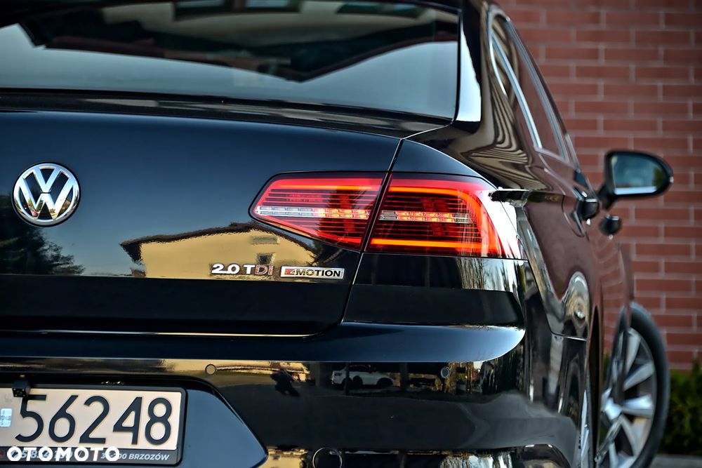 Volkswagen Passat 2.0 TDI SCR (BlueMotion Tech) 4Mot DSG Highline - 23
