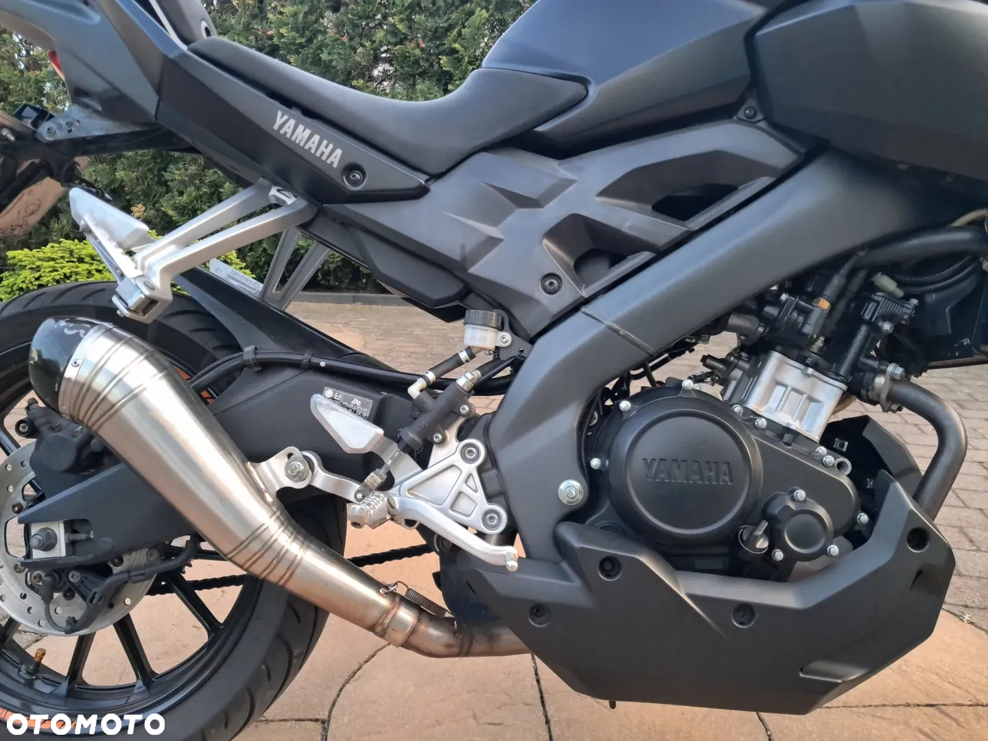 Yamaha MT - 12