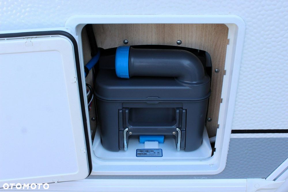 Hobby DE LUXE 495 WFB - 23