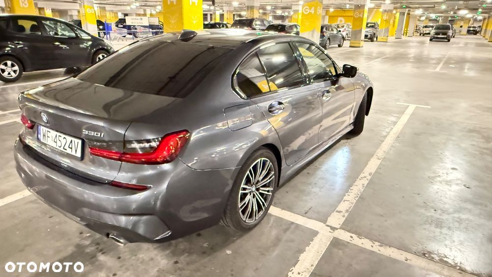 BMW Seria 3 330i xDrive M Sport sport - 6