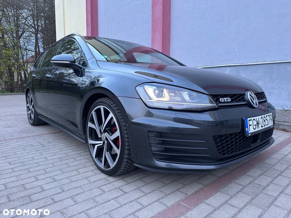 Volkswagen Golf GTD (BlueMotion Technology) DSG - 2