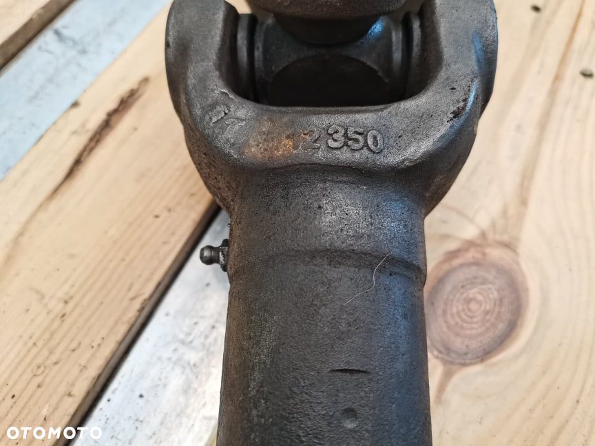 Wał napędowy John Deere 6810 - 6