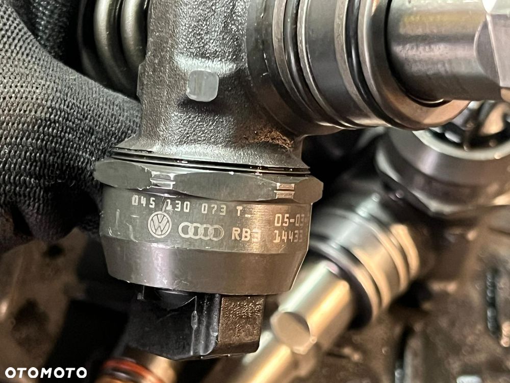 WTRYSKIWACZE AUDI VW SEAT SKODA KOMPLET 1.4TDI 75KM 045130073T AUDI A2 1.4 TDI  POSIADAM 2 KOMPLETY - 2