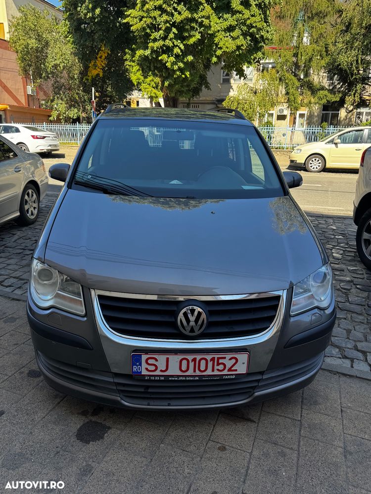 Volkswagen Touran 1.9TDI Basis - 1