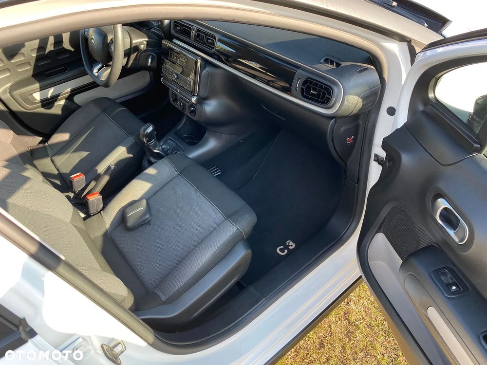 Citroën C3 1.2 PureTech Shine - 12