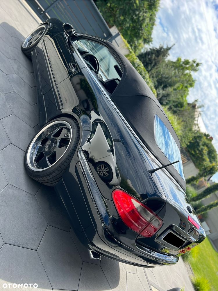 Mercedes-Benz CLK - 8
