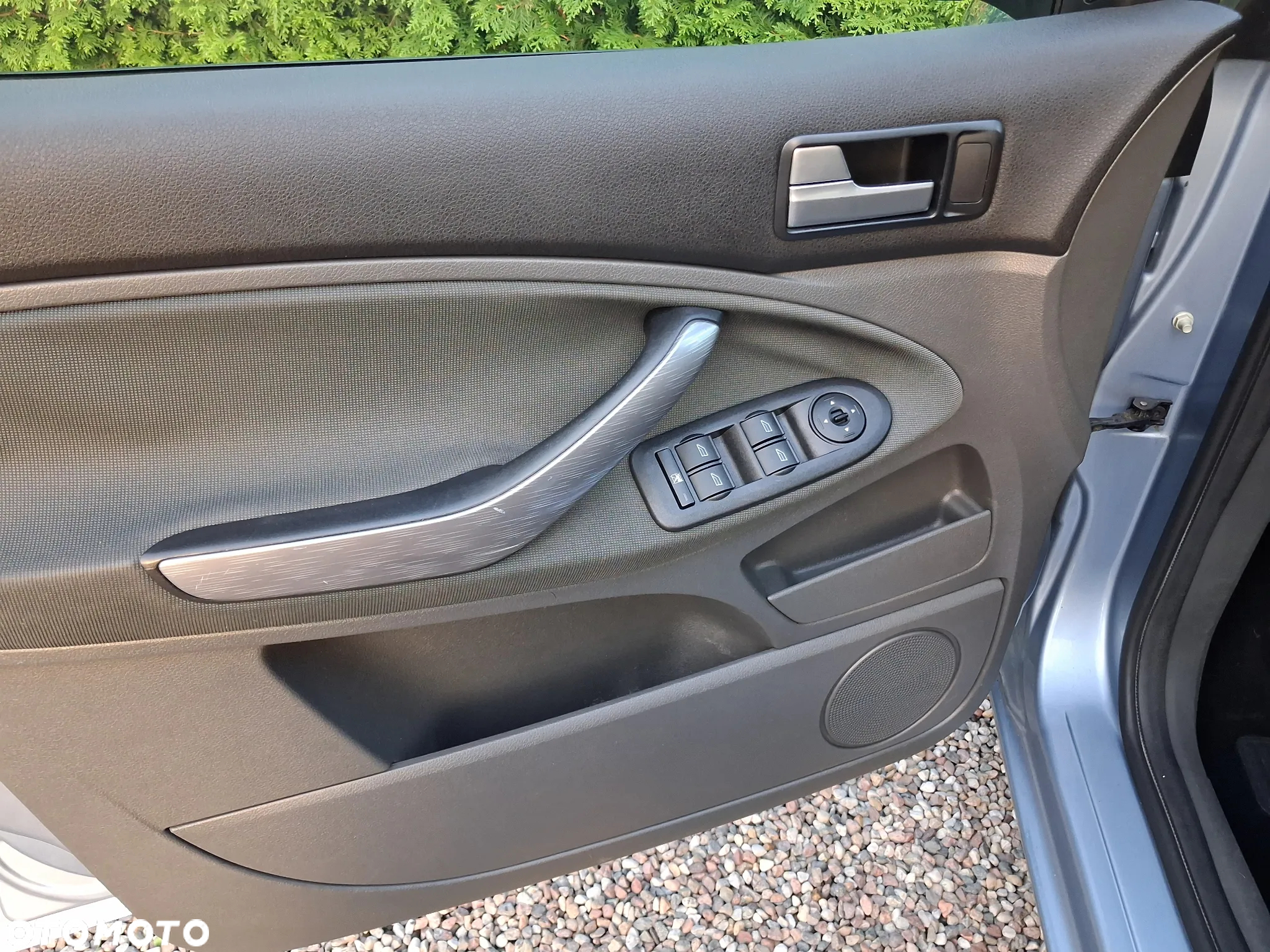 Ford C-MAX - 19