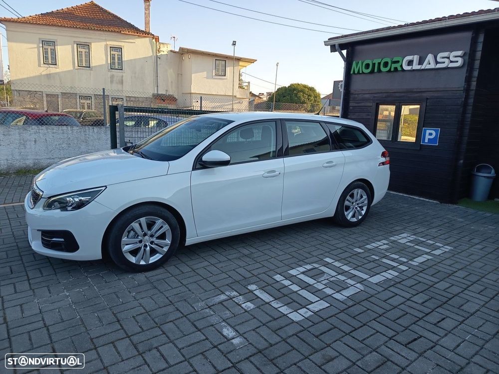 Peugeot 308 SW 1.2 PureTech Style - 4