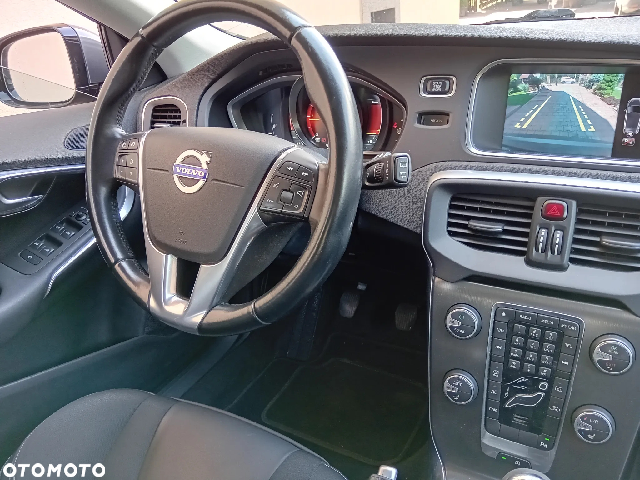 Volvo V40 D2 Summum - 14