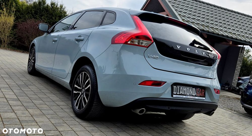 Volvo V40 D2 Geartronic Momentum - 18