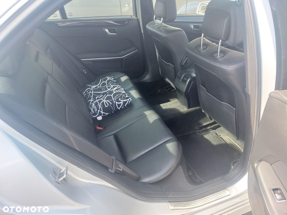 Mercedes-Benz Klasa E 200 BlueTEC 7G-TRONIC Classic - 17