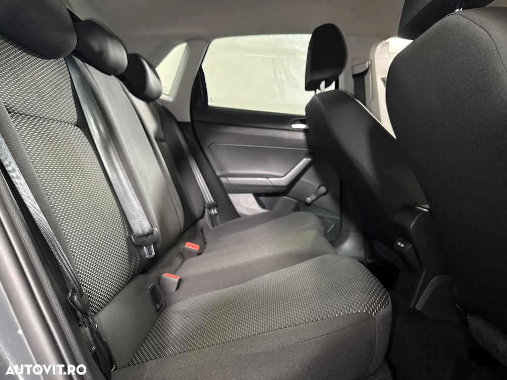 Volkswagen Polo - 13