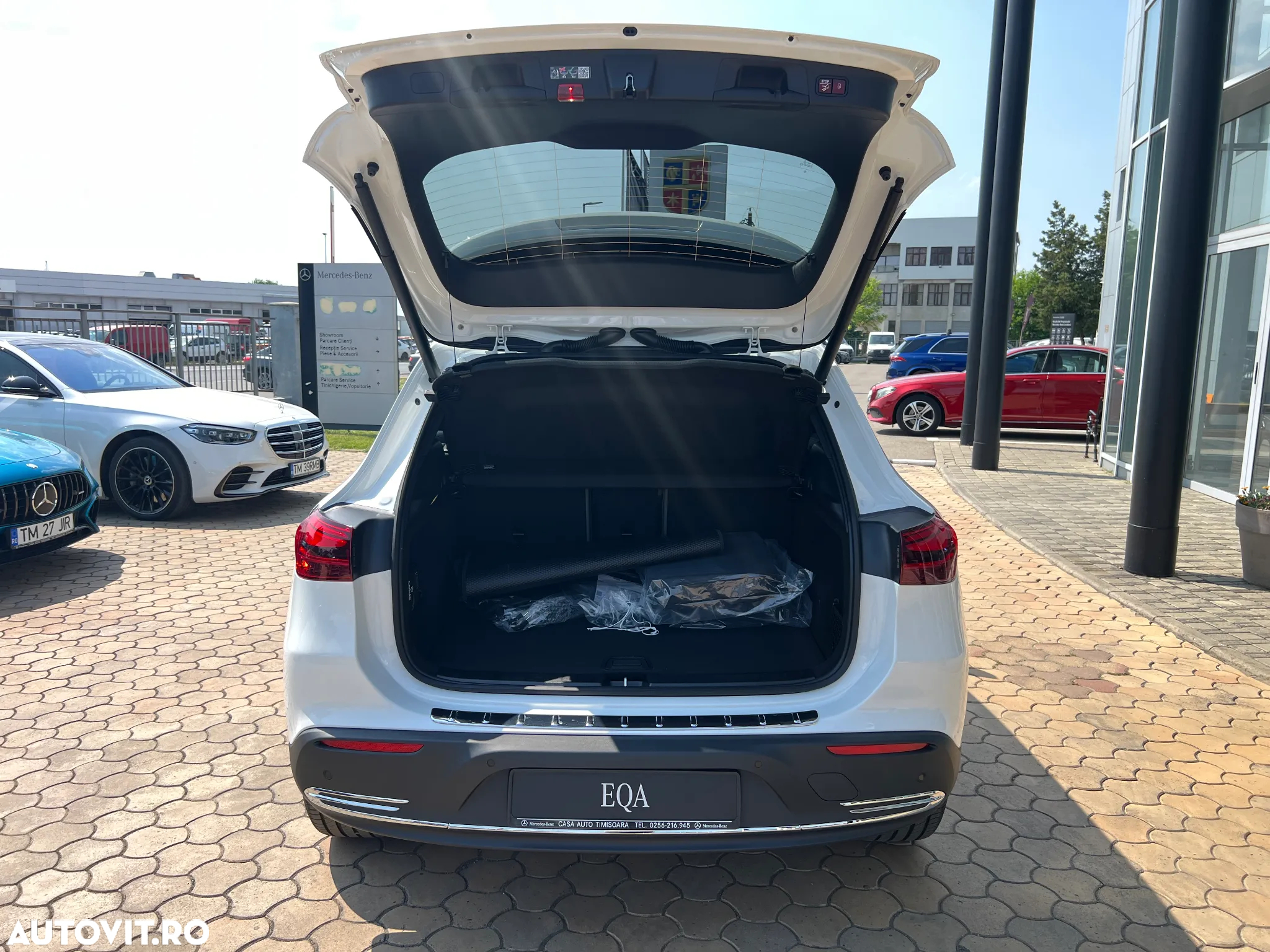 Mercedes-Benz EQA 250+ - 15