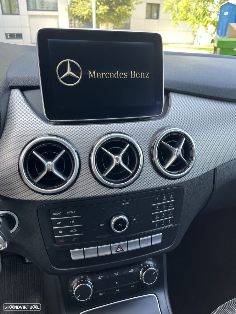 Mercedes-Benz B 180 CDI Urban - 27