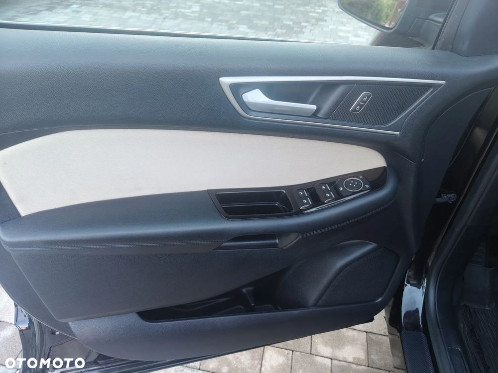 Ford Edge - 17
