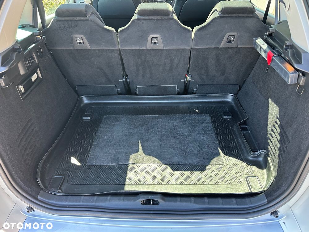 Citroën C4 Picasso - 27