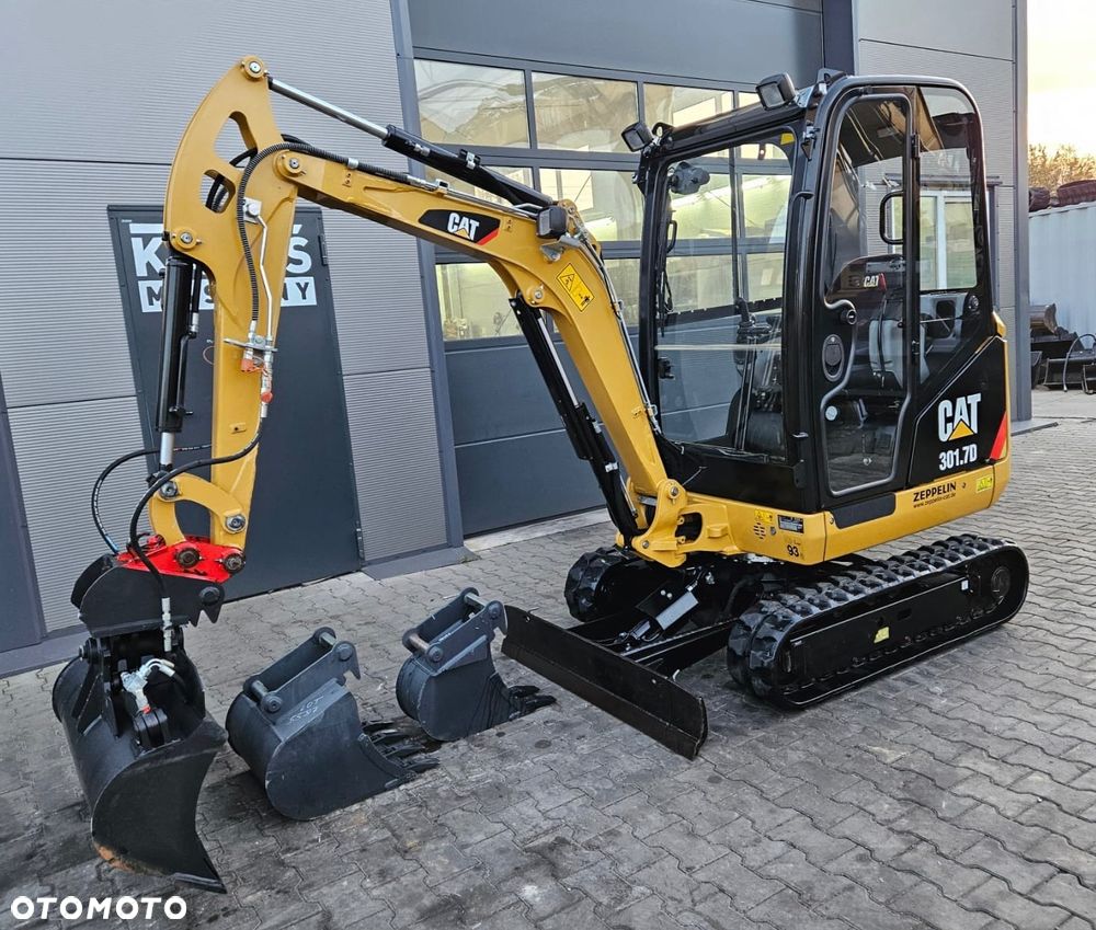 Caterpillar MINIKOPARKA CAT CATERPILLAR 301 301.7D 302 2016 - 17