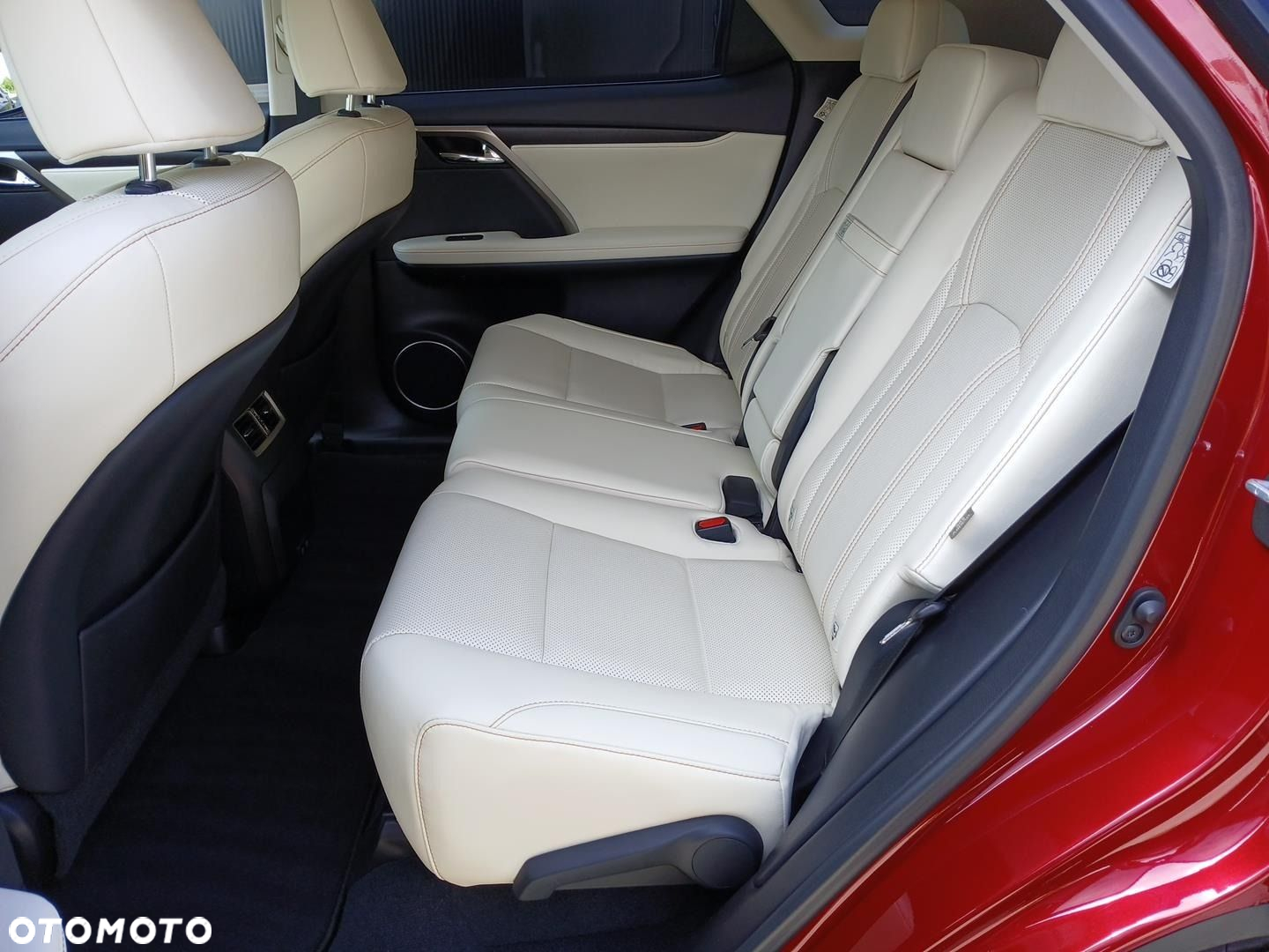 Lexus RX - 26