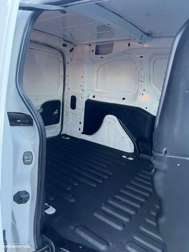 Citroën Berlingo 1.6 HDi 800 3L Longo - 8