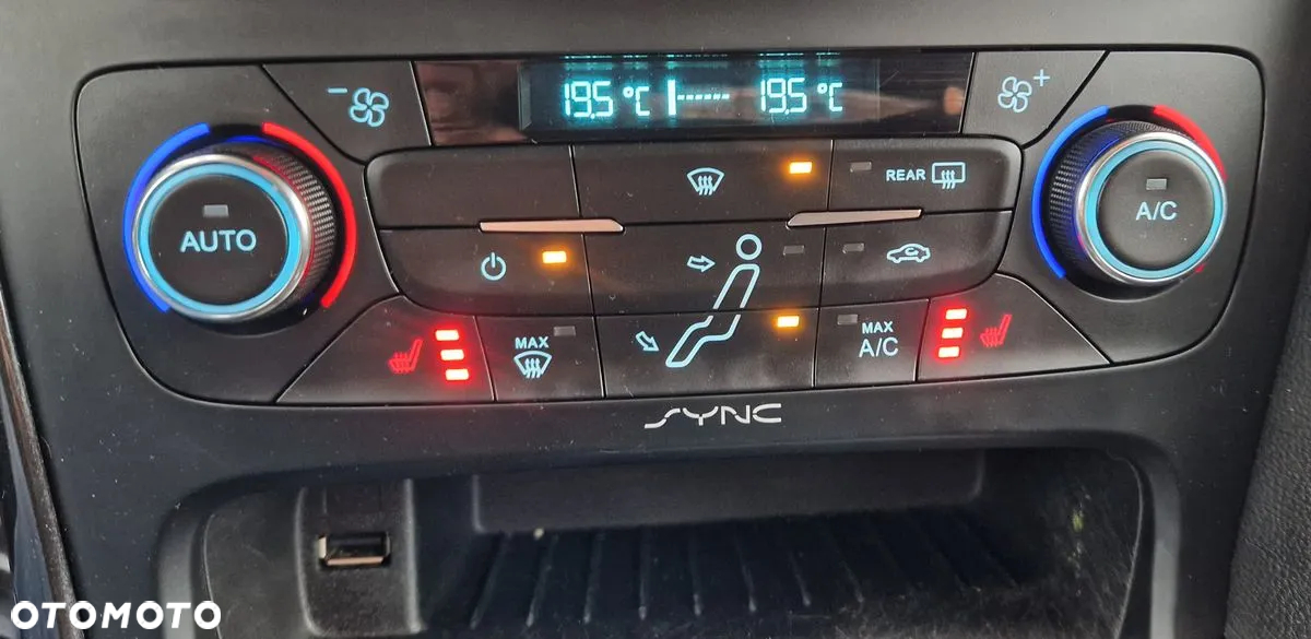 Ford Focus - 15