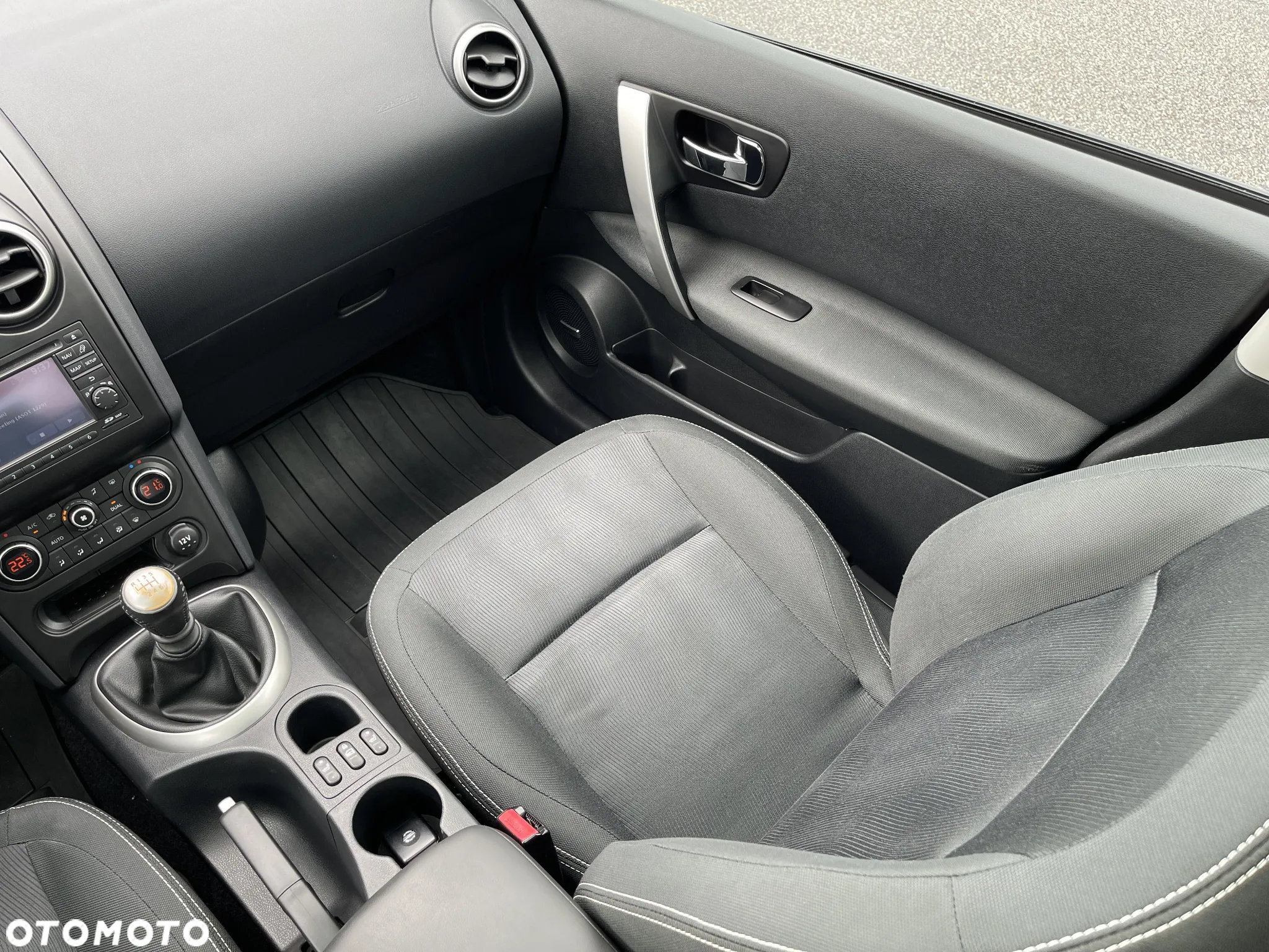 Nissan Qashqai 2.0 tekna - 22