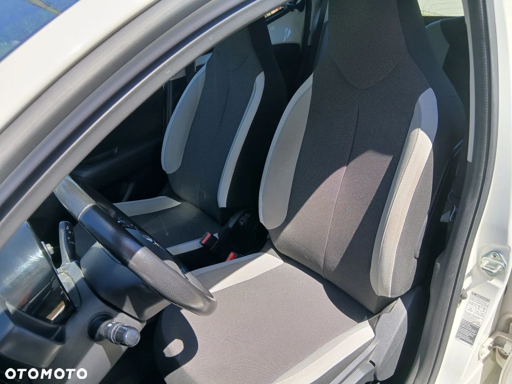 Toyota Aygo 1.0 VVT-i Sprint EU6 - 8