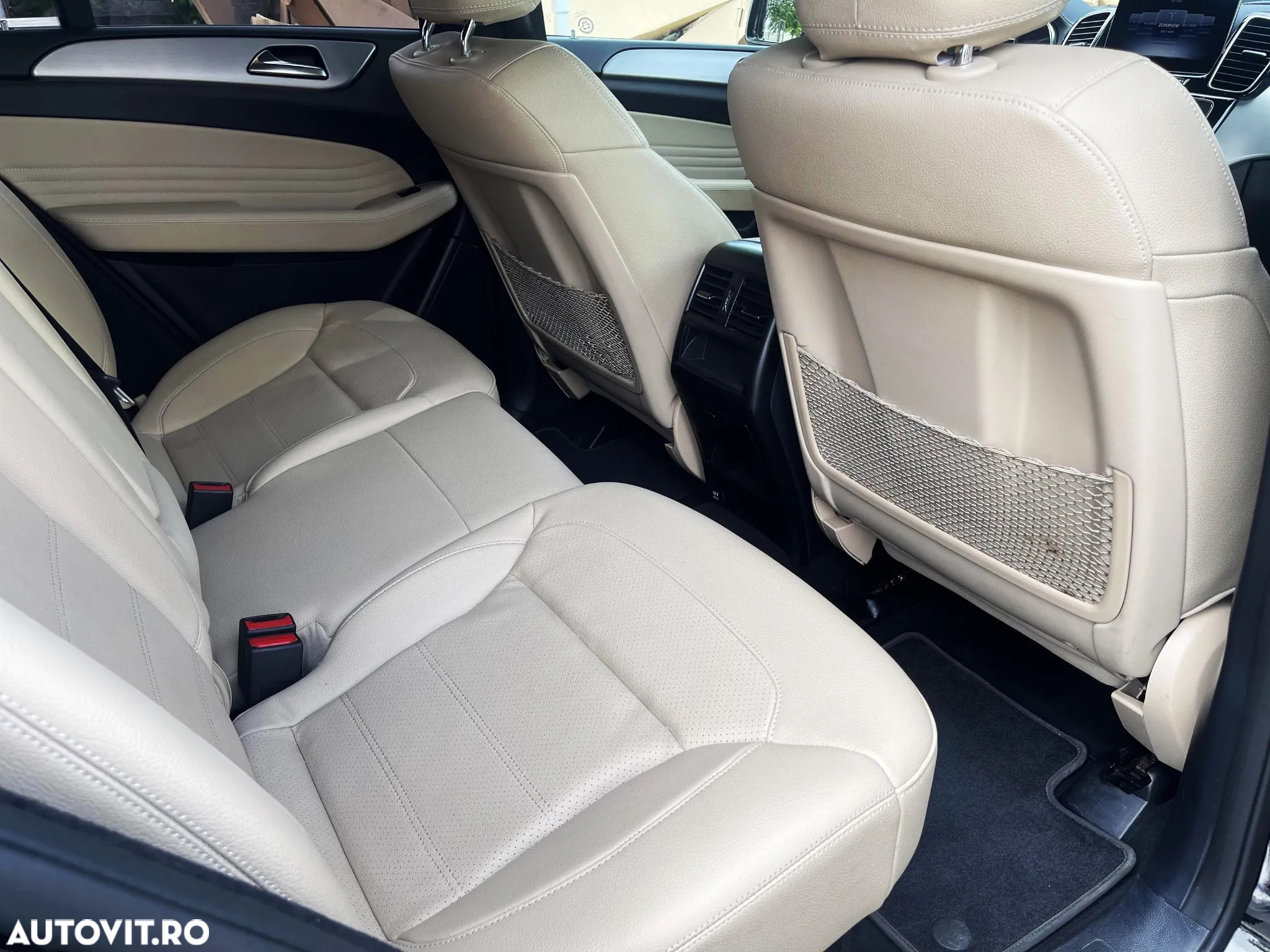 Mercedes-Benz GLE 350 d 4MATIC - 9
