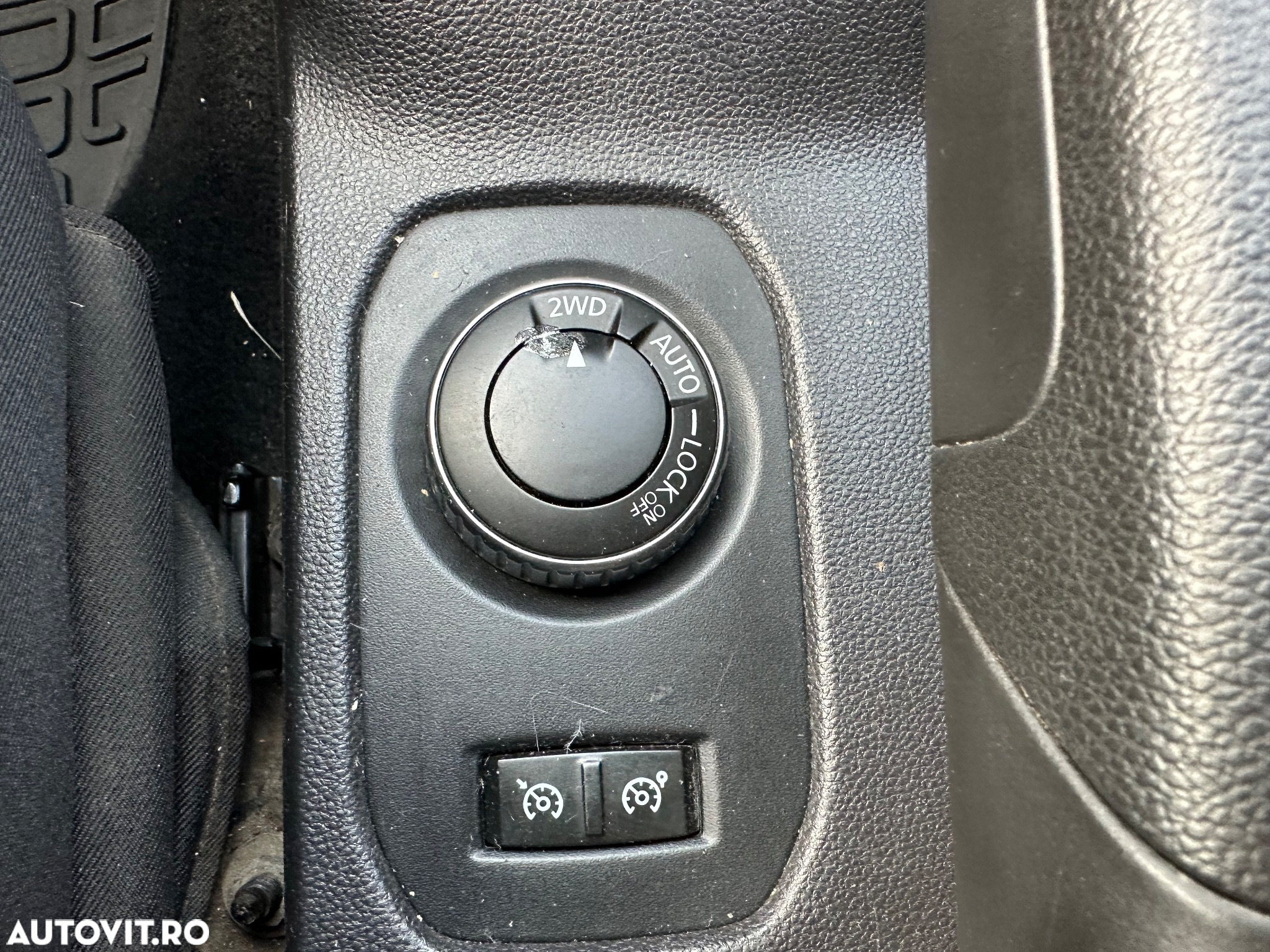 Dacia Duster Blue dCi 115 4WD Prestige - 8