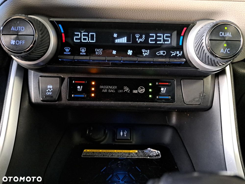 Toyota RAV4 2.5 Hybrid Executive 4x2 - 28