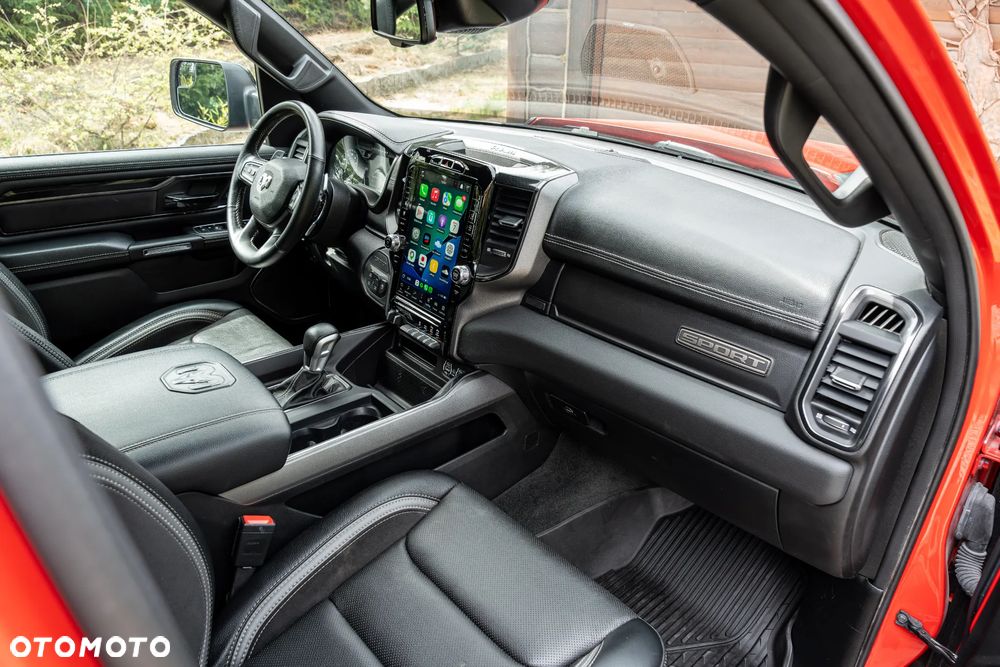 RAM 1500 5.7 eTorque Crew Cab Shortbed Rebel - 25